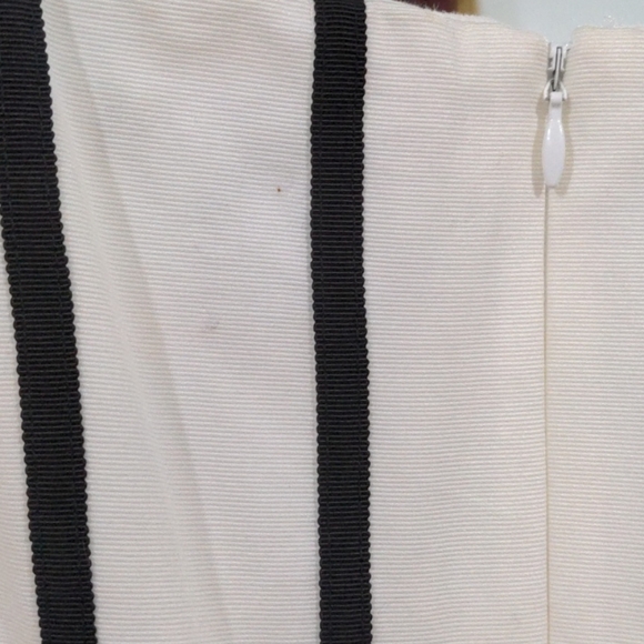 Derby Dress (Chanel Vibe) - Picture 7 of 12